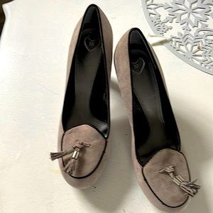 Gray with black piping heels never worn